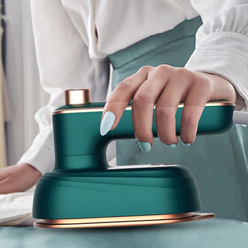 Mini Ferro a Vapor Portátil